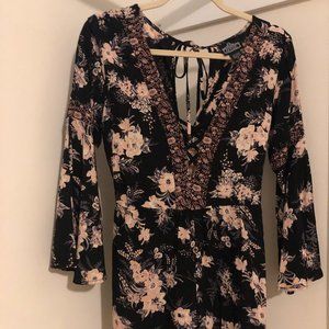 Angie Black and Pink Floral Print Bell Sleeve Romper Size S